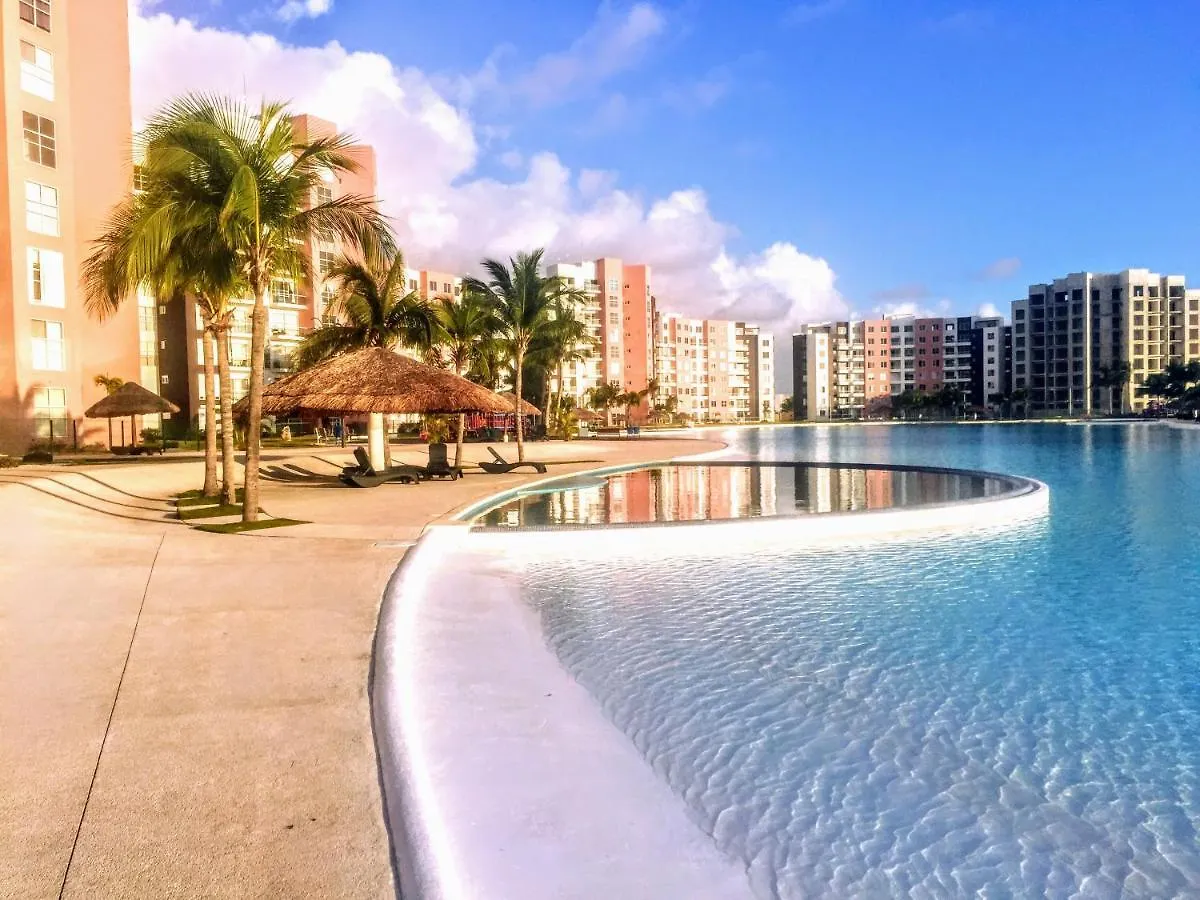 Escape Al Caribe Con Una Vista Impresionante En Pilarita'S Dream Lagoons Cancun