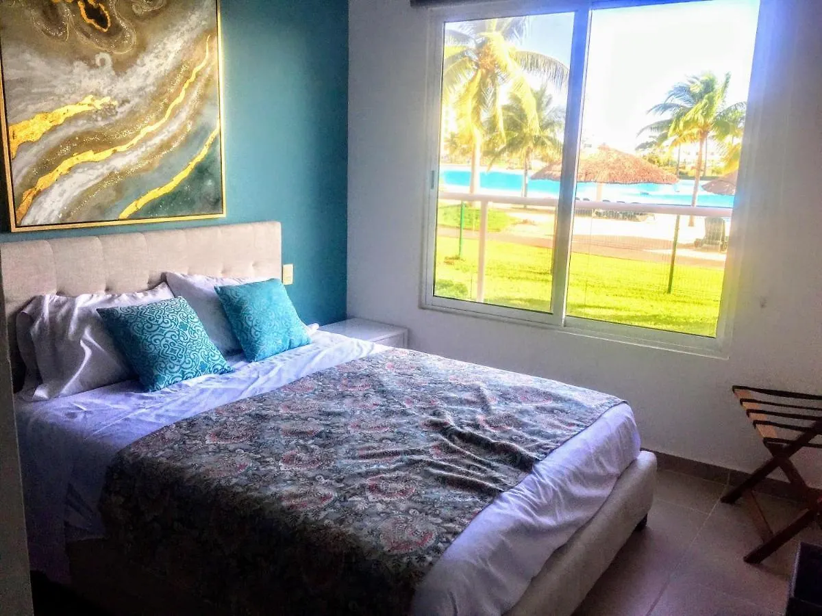Escape Al Caribe Con Una Vista Impresionante En Pilarita'S Dream Lagoons Cancun Apartment