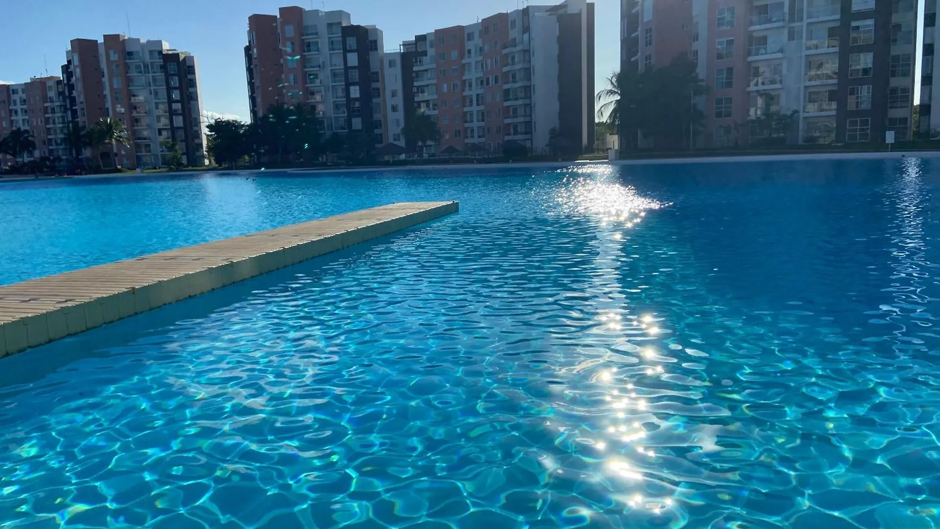 Escape Al Caribe Con Una Vista Impresionante En Pilarita'S Dream Lagoons Cancun